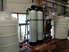 一级纯水设备_ 铝氧化表面清洗反渗透_原水处理设备图2