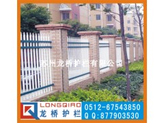 烟台工厂隔离栅 烟台厂区围墙栏杆龙桥订制免焊接拼装式锌钢护栏图3
