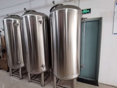北流市鸿谦无菌储水罐卫生级无菌水箱品质优越诚信经营图1