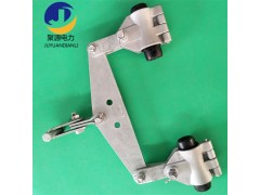 OPGW光缆用双悬垂线夹图3