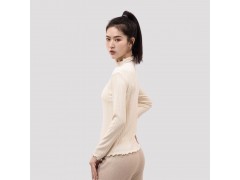温碧霞代言IRENENA服装品牌长袖堆堆领针织衫保暖打底衫图2