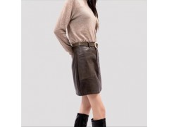 温碧霞代言IRENENA服装品牌时尚显瘦半身裙百搭高腰短皮裙图2