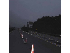 福建铸铝太阳能道钉 led发光道钉 突起路标生产厂家图4